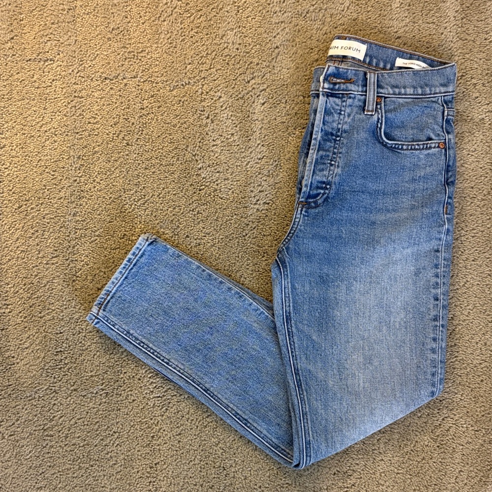 Denim Forum “The Yoko High Rise Slim 26L”
